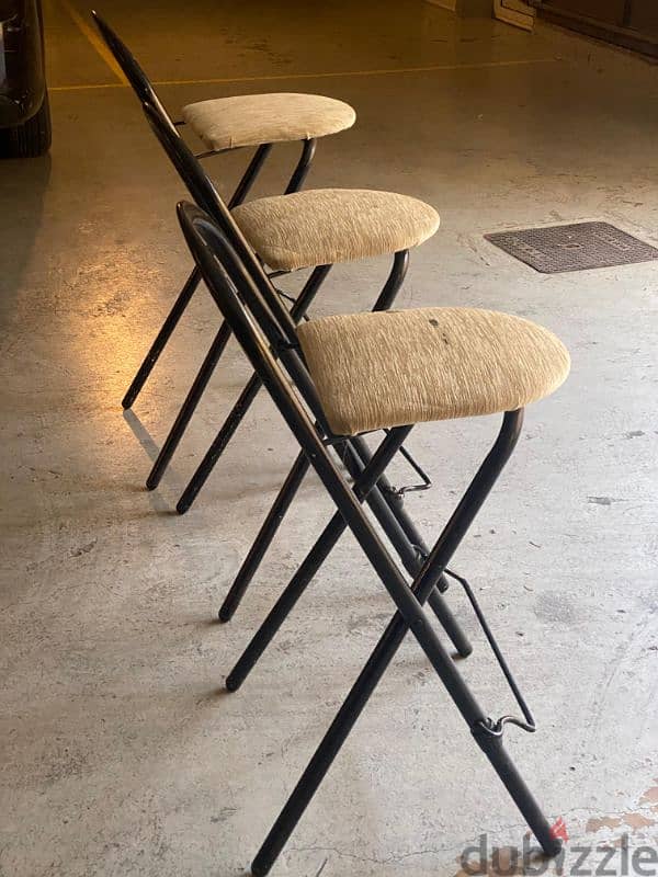 Set of 3 Folding Chairs 1