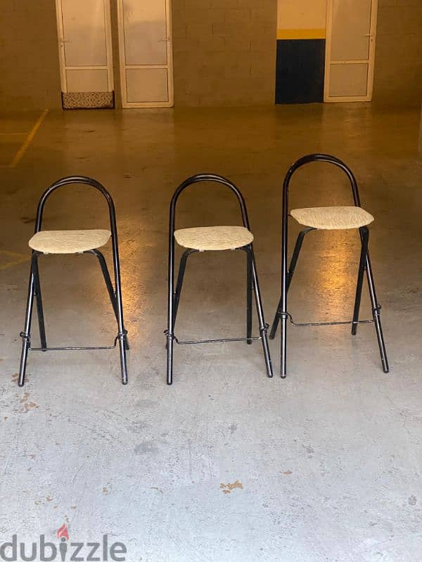 Set of 3 Folding Chairs 2