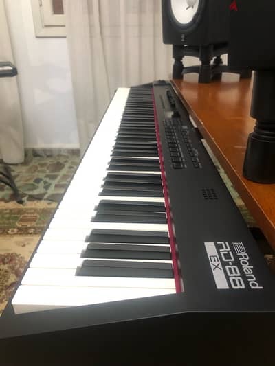 Roland RD-88 EX Stage Piano