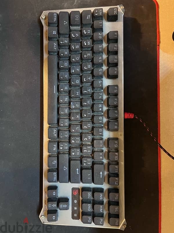 Gaming Keyboard & Hyper X mouse 1