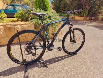 Esperia 29" oil breaks shimano bike