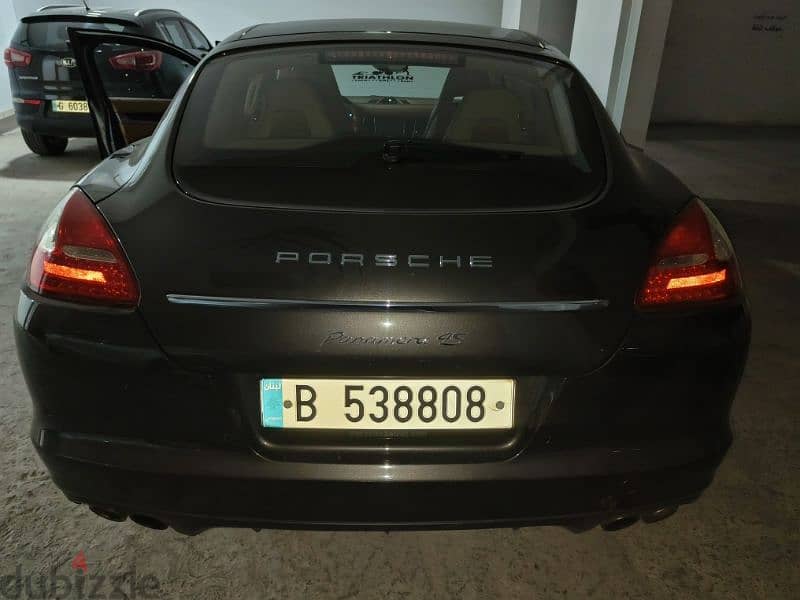 Porsche Panamera 2010 0