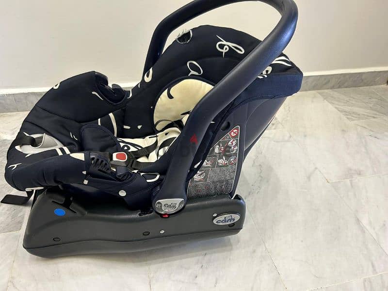 Cam car seat 1