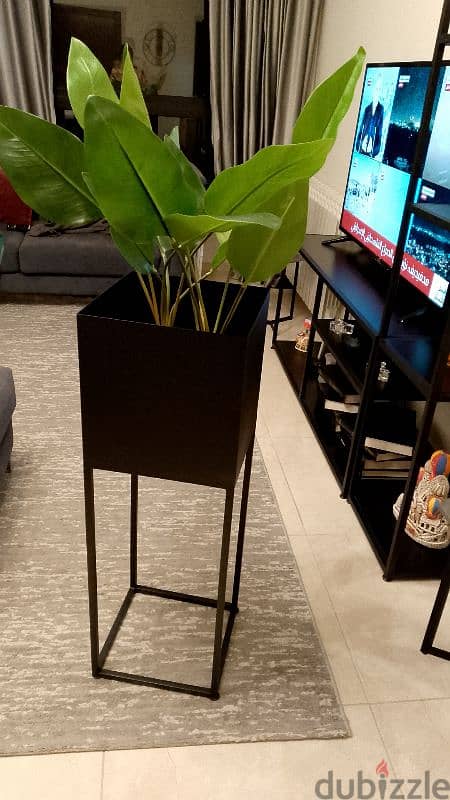 2 steel stands for plants 1