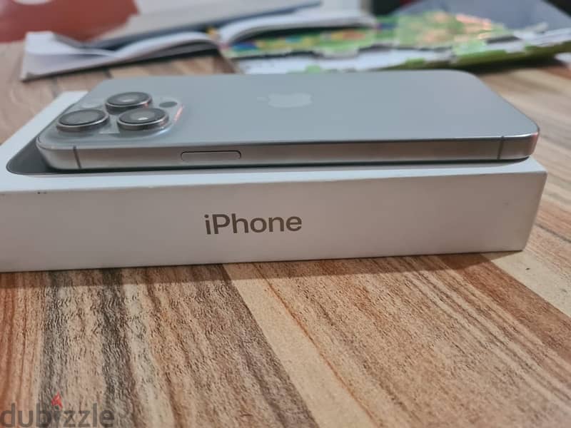 Iphone 15 Pro Max with box 6