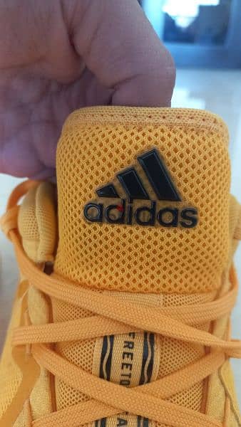 Adidas X Crayola collab banana mania size 48 6