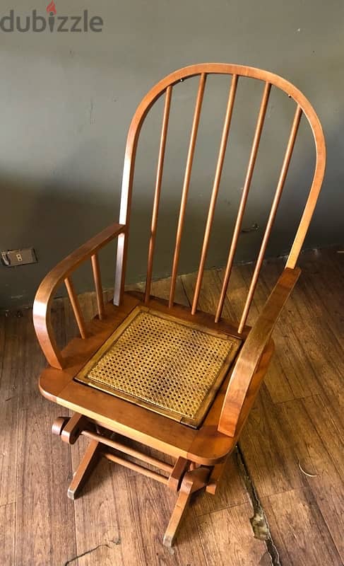 rocking chair (كرسي هزاز) in excellent condition. 110$ 2