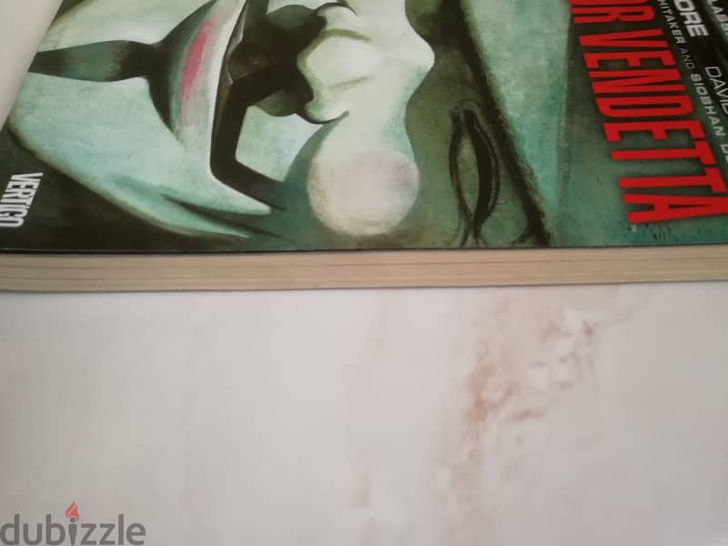 V for Vendetta Vertigo DC Comics Graphic Novel . Alan Moore David Llo 3