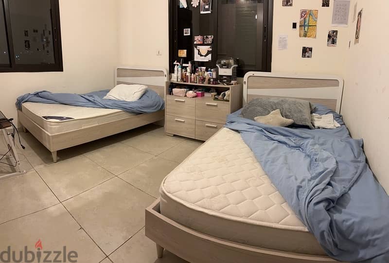 Full Bedroom (2 Single Beds) 0