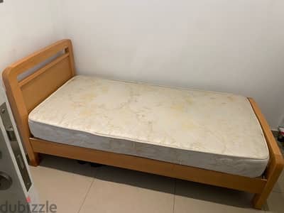 maids room bed