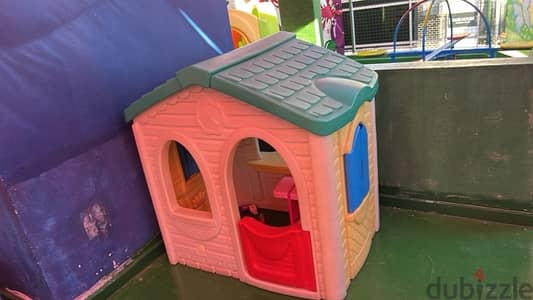 playhouses