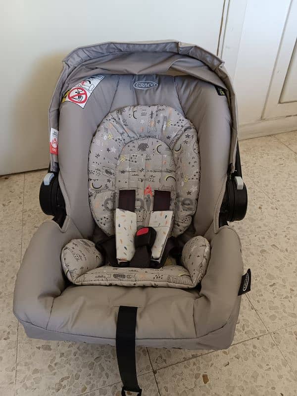 Graco Stroller with Car seat 2