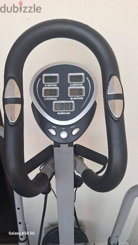 Elliptical body system w Hi-Fit  الوحدة ب 100 $ 2