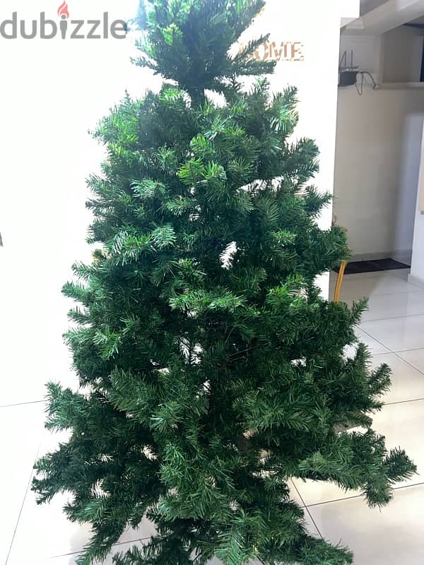 Christmas Tree imported from the US without decorarion 2