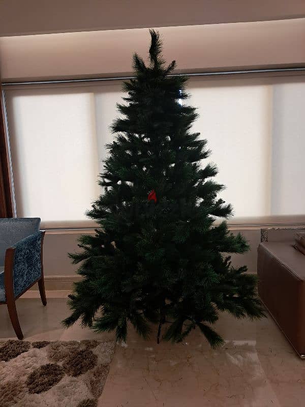 christmas tree شجرة عيد الميلاد 1