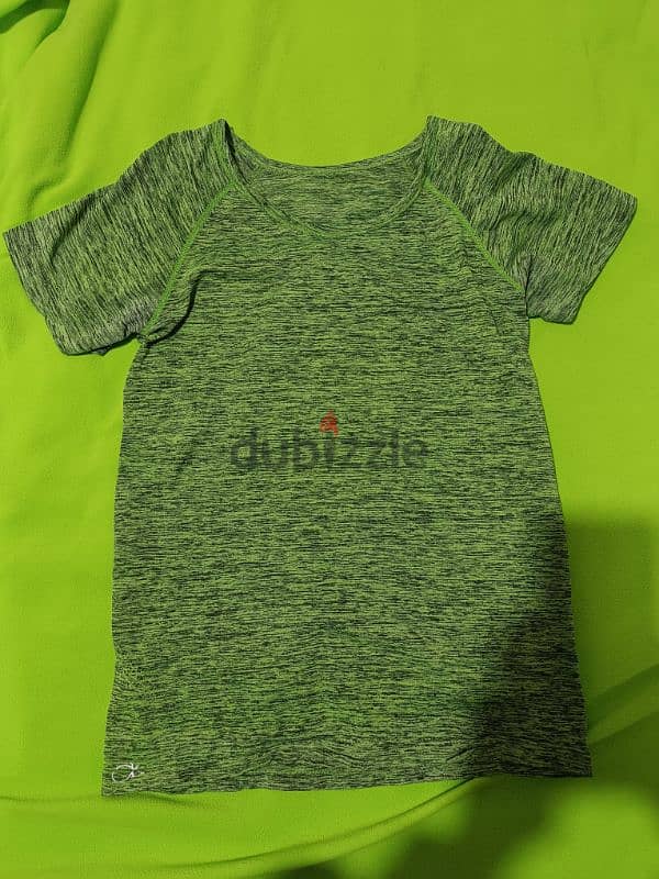 New and used clothes very good condition 16