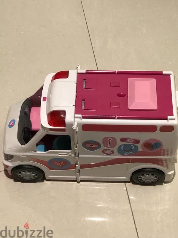 Barbie Care Clinic Vehicle Playset 2