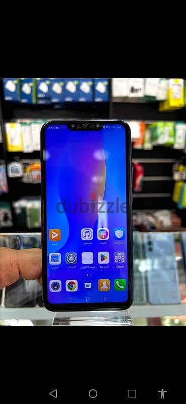 huawei nova 3i 128gb مع شارج 1