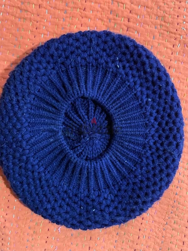 beret bleu 0