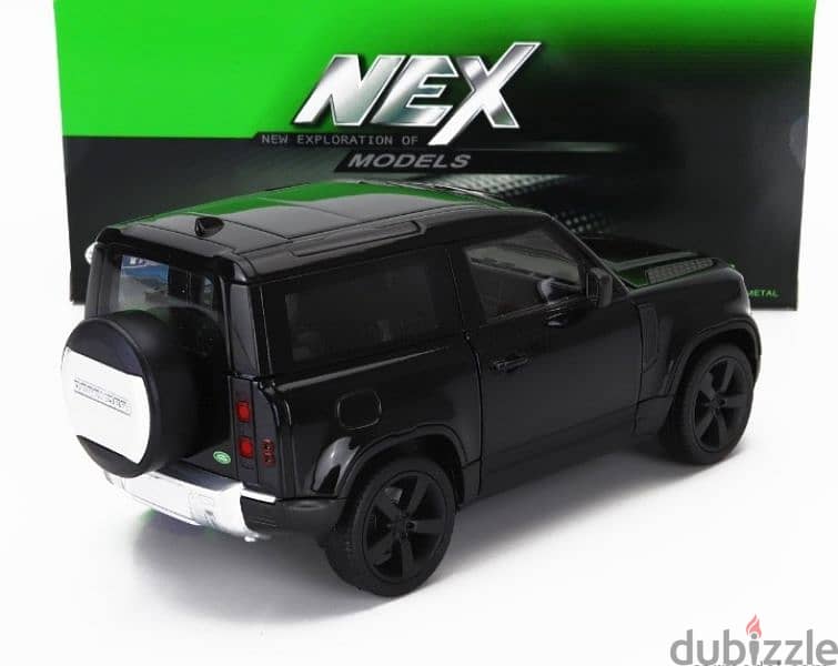 Land Rover Defender 2022 diecast car model 1:24 2