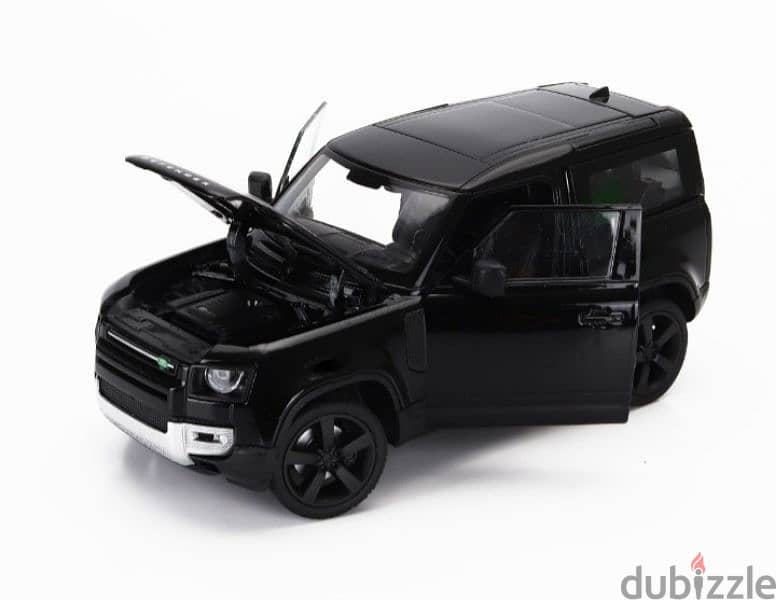 Land Rover Defender 2022 diecast car model 1:24 3