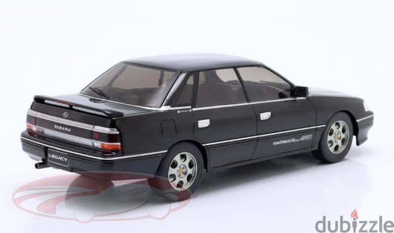 Subaru Legacy RS 1991 diecast car model 1;18 3