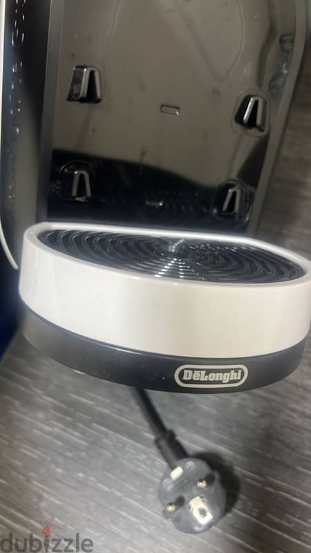 Barely used Nescafe Dolce Gusto Mini Me Machine 2