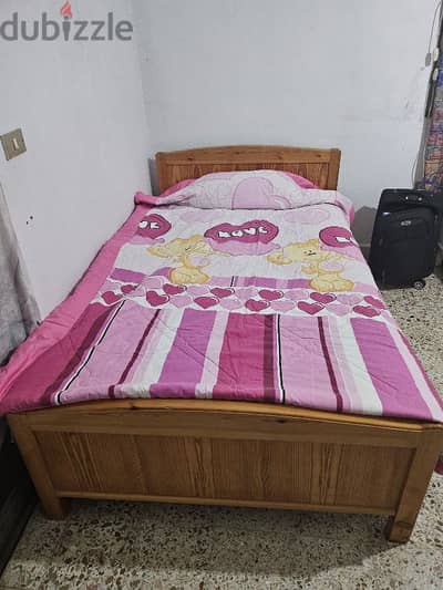 Bed 120cm + mattress very good condition (Quantity:2)