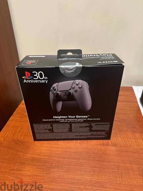 ps5 30th anniversary controller limited edition 5