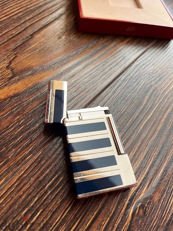 DuPont vintage lighter Line 2 1