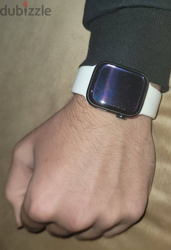 Apple watch series 8 3