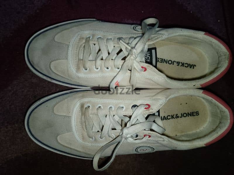 jack & jones white converse. 0