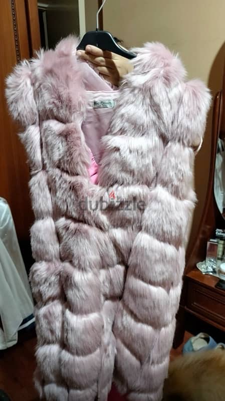 faux fur gilet 0