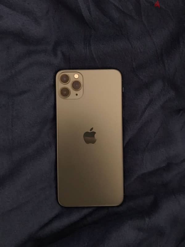 IPHONE 11 PRO MAX 1