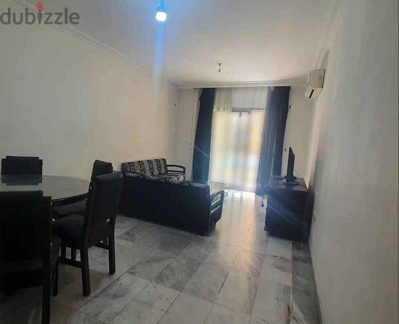 SPACIOUS APARTMENT IN AIN EL MRAISSEH PRIME (150SQ) 3 BEDS , (AM-222) 0