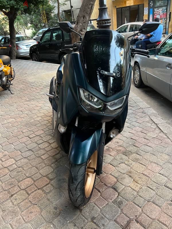 yamaha Nmax 155 cc 2023 2000$ 5