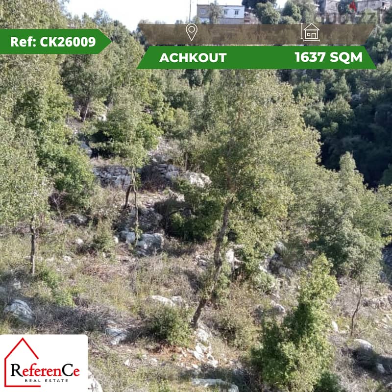 Prime land for sale in achkout أرض للبيع في عشقوت 0