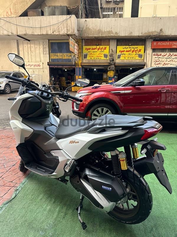 Honda ADV 160 cc 2024 4