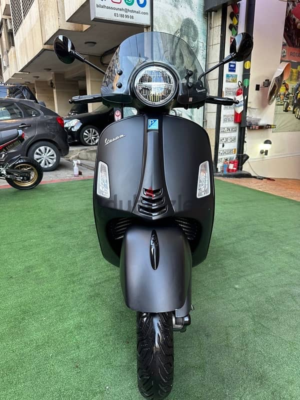 vespa GTS 300 cc super 2021 1