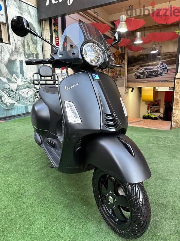 vespa GTS 300 cc super 2021 6