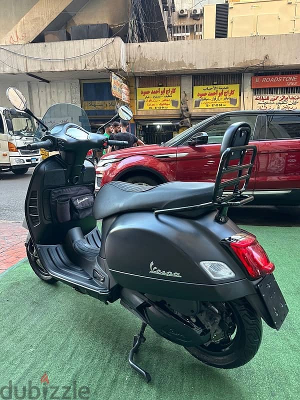 vespa GTS 300 cc super 2021 8