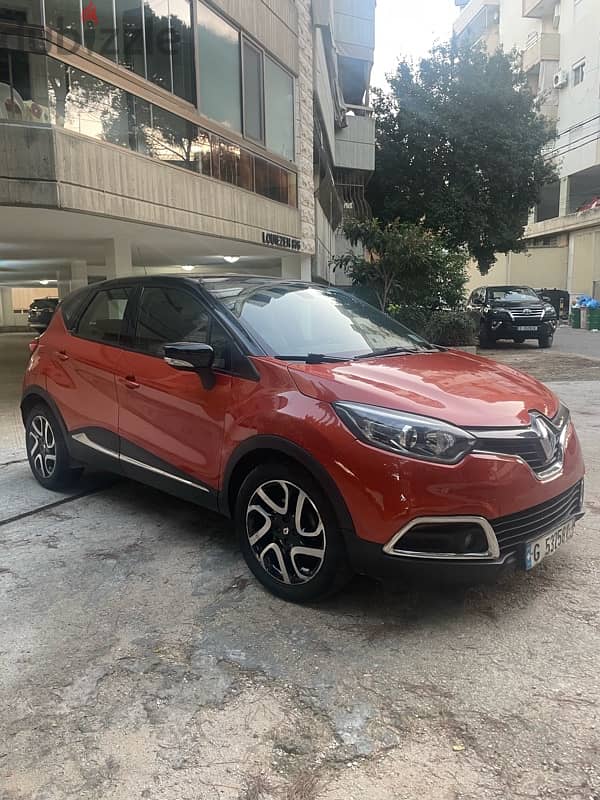 Renault Captur 2016 1.2 Turbo 0