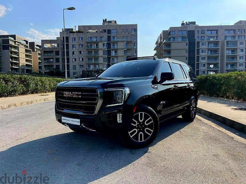 2021 Yukon AT4 with only 19,000 km under warranty 0