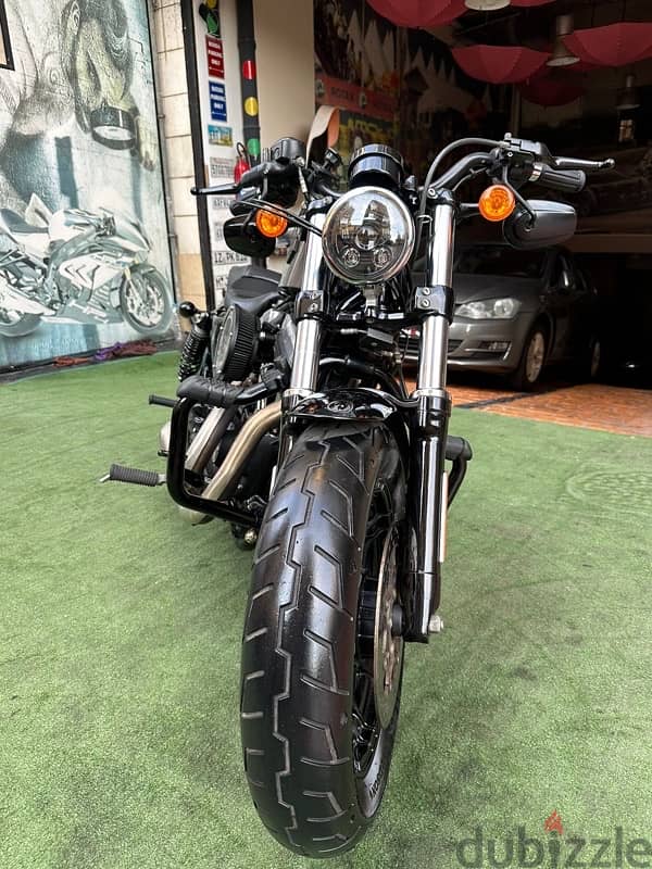 Harley Davidson sporster 48 8