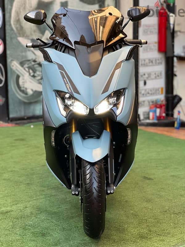 yamaha Tmax 560 cc all aftermarket sport malossi added 3