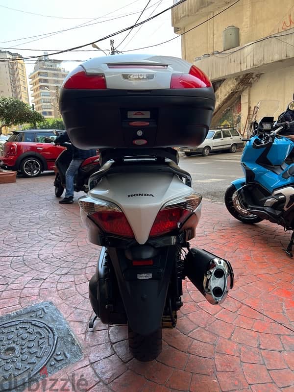 Honda Silverwing GT 600 cc Japanese معرض صك بيع 5