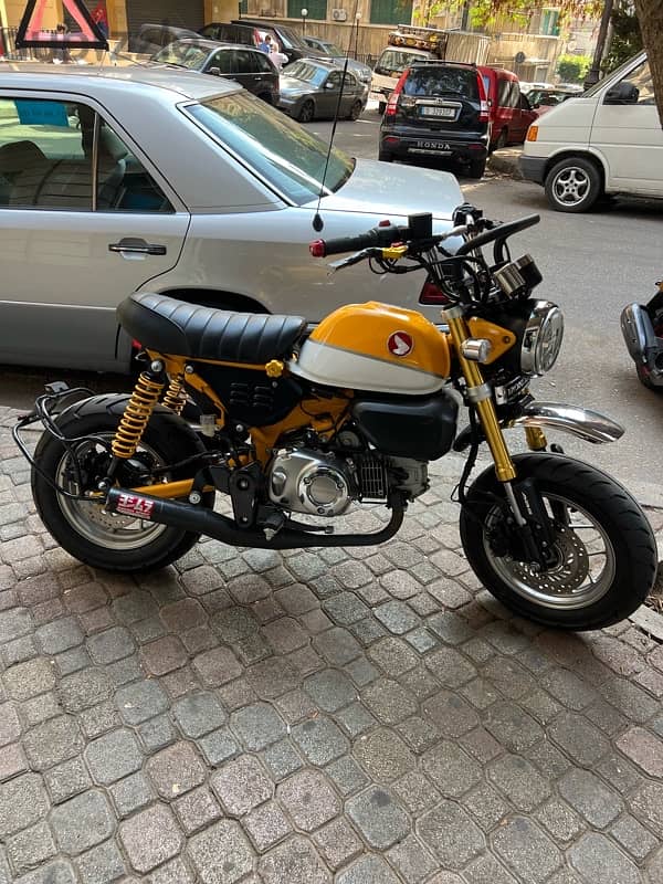 Honda Monkey 125 Cc all after market sport parts added 14