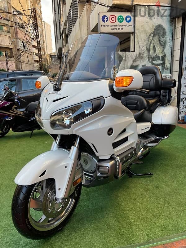 Honda Goldwing 1800 cc Japanese معرض صك بيع 5