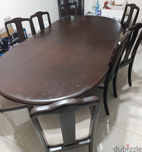 dining table with 8 chairs طاولة مع ٨ كراسي زين 0