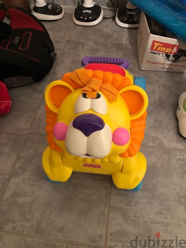 Fisher-Price Stride-To-Ride Lion  Developmental Toy 9 Mths - 3 Years 1